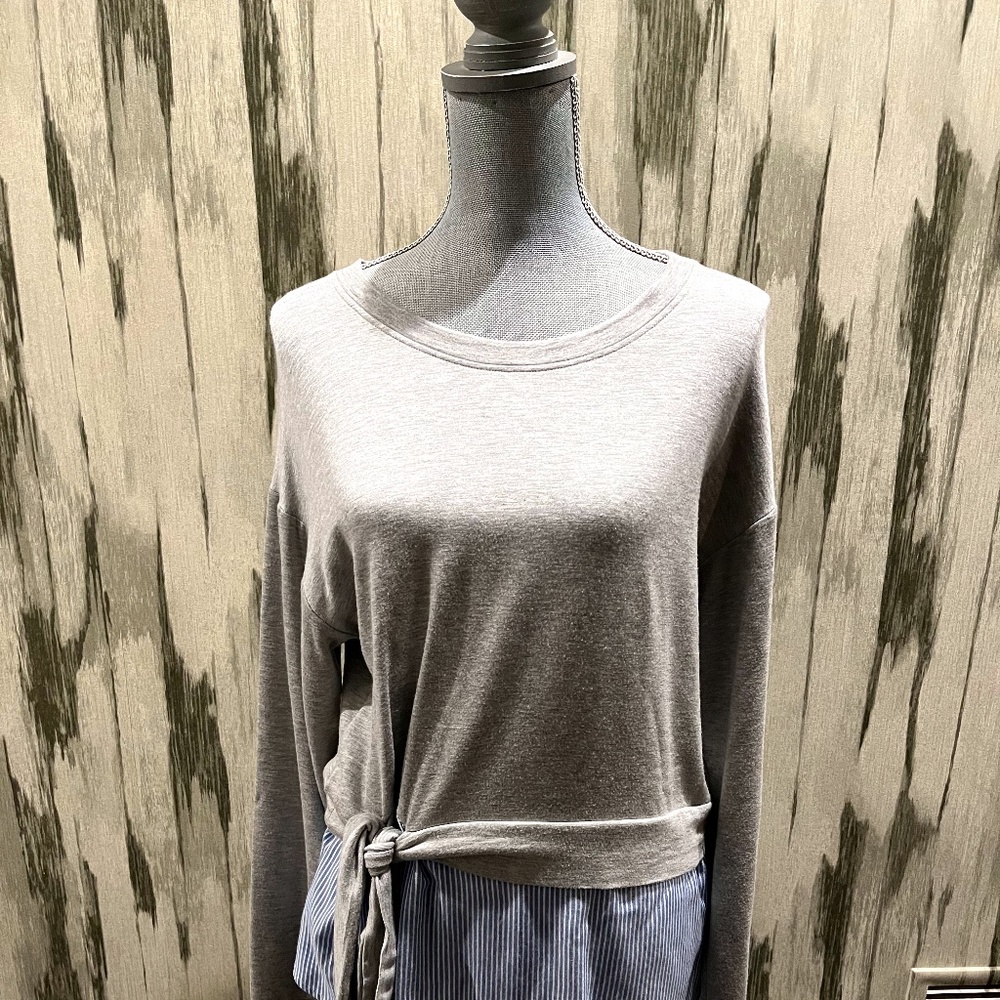 Women's Top - Gathered waist , super soft, Allison Joy size L